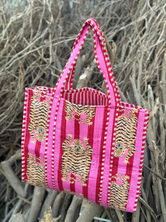 Basta Tote Bag