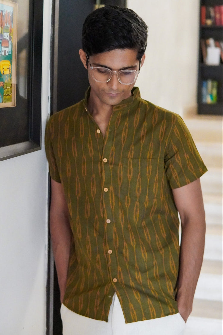 Mehendi Ikat Unisex Shirt