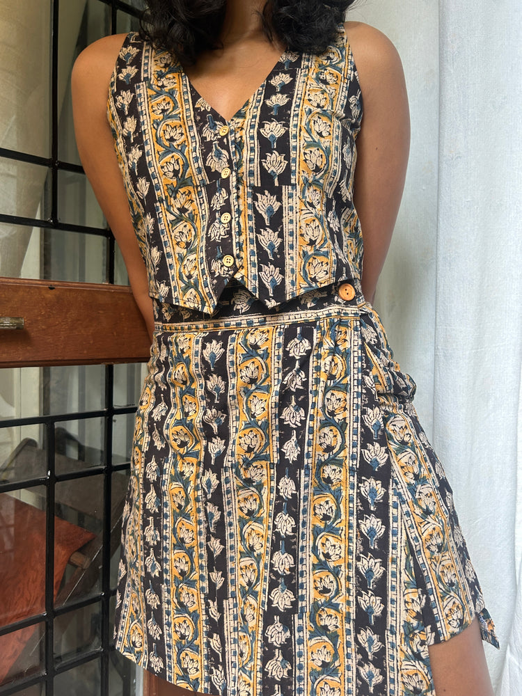Phool Kalamkari High-Waist Skort & Top