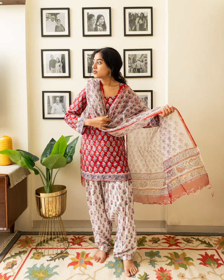 Gulbahaar Hand Block Print Cotton Set