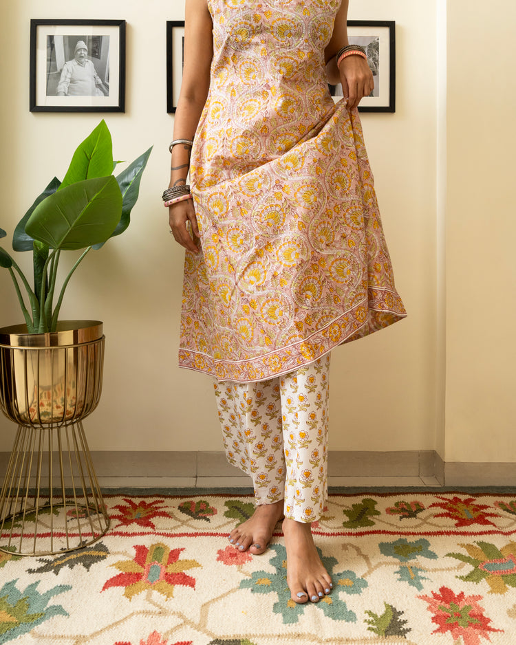 Kesar Hand Block Print Cotton Gul Set